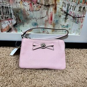 NWT Coach Turnlock Bow Wristlet Petal Pink Pebble Leather Coquette F65753